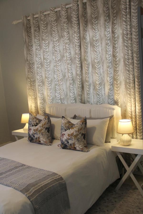@Karoo Guesthouse Graaff-Reinet Exterior foto